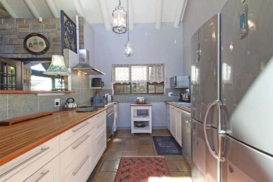 5 Bedroom Property for Sale in Kommetjie Western Cape